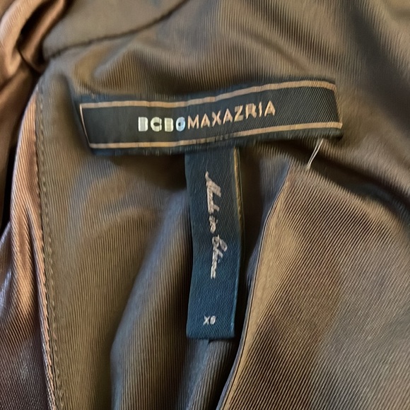 BCBG halter top with tie back - Picture 6 of 6